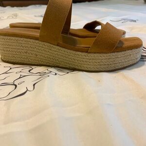 Treasure and Bond. Never been worn. women’s size 8.5. Tan
